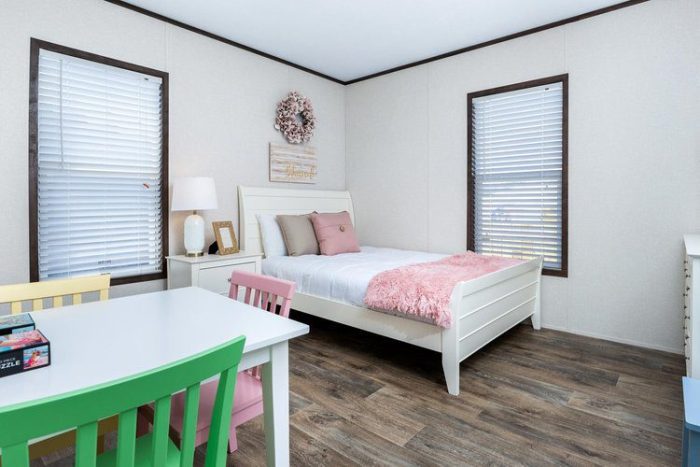 BigSteveBedroom2