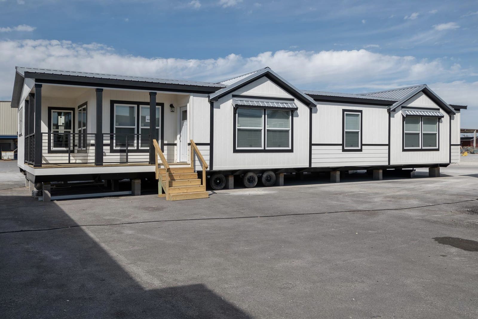 Pros and Cons of Owning a Mobile Home in New Braunfels